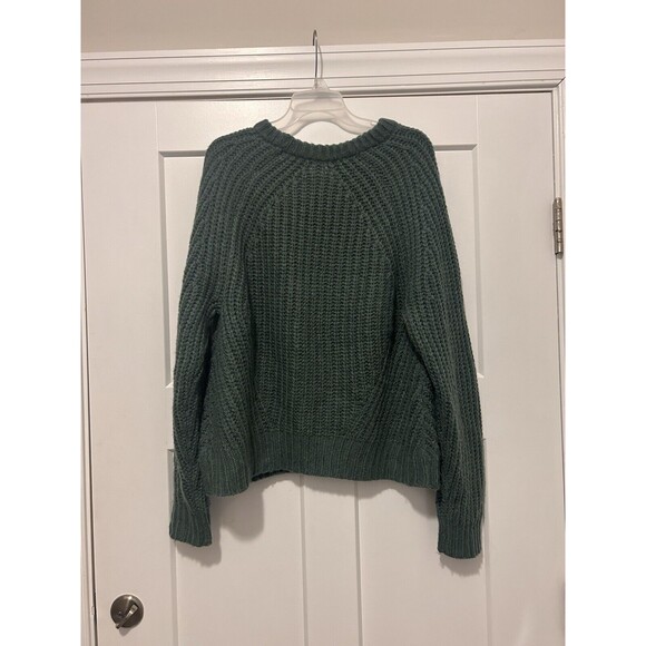 A New Day Sweater Women’s Size Large Green Chunky Knit Super Soft Waist Length - Picture 2 of 5